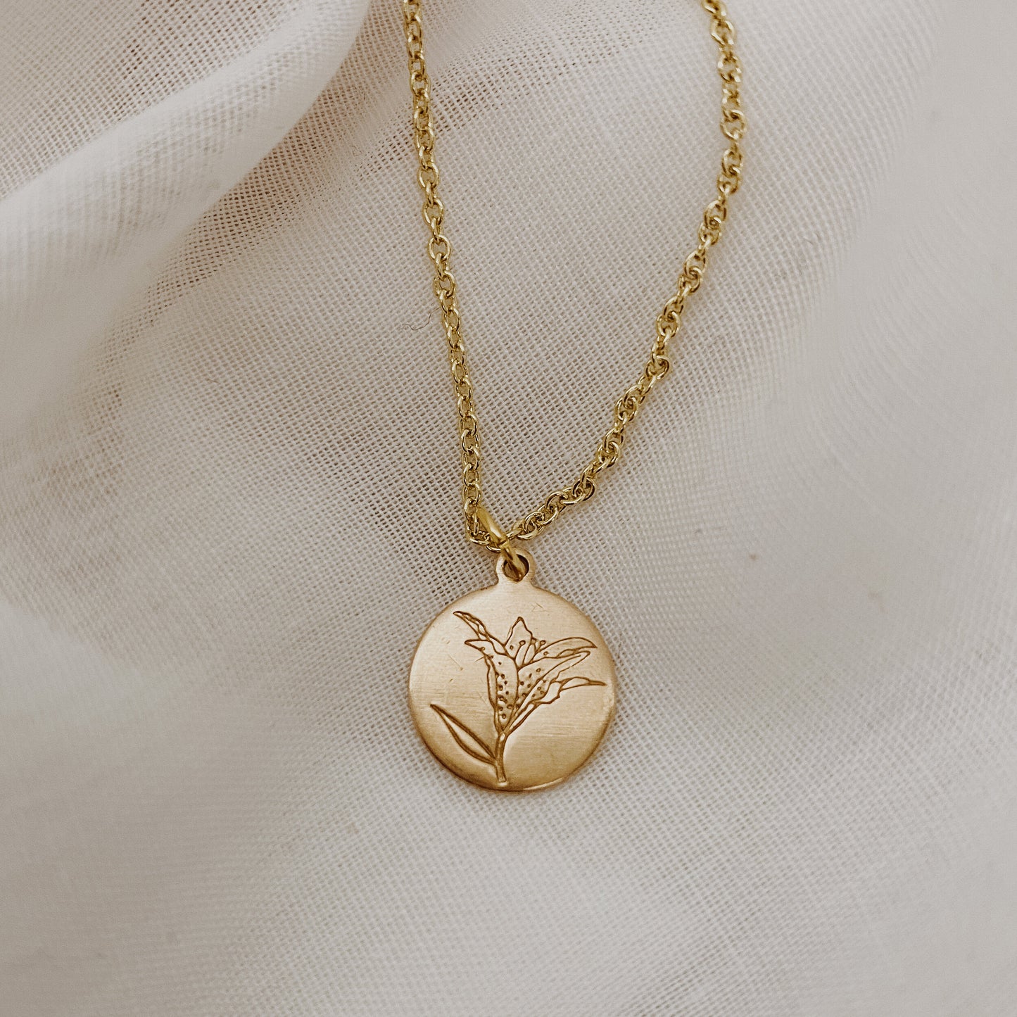 Lily Necklace