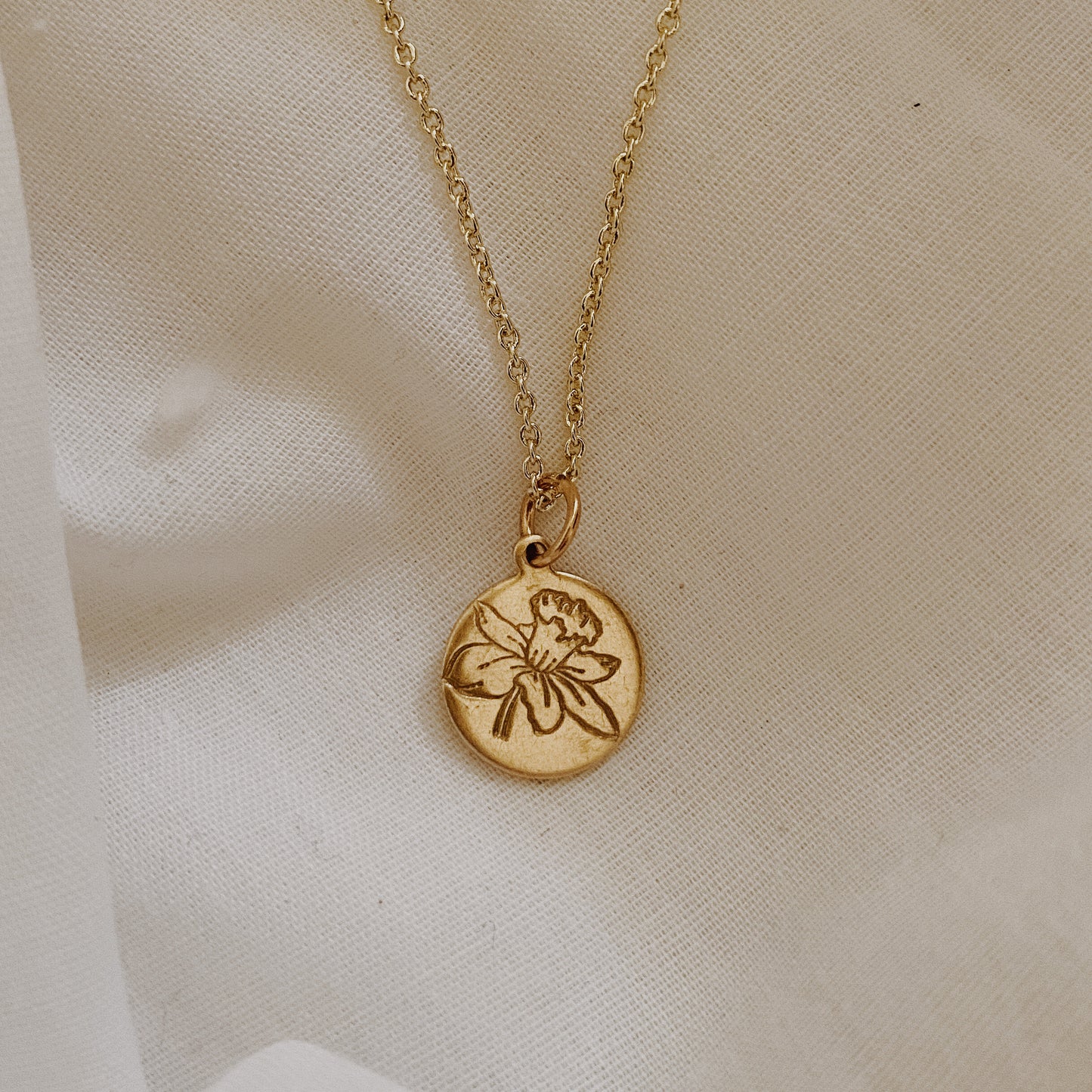Daffodil Necklace